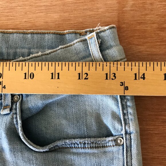 McGuire Jeans Women 26 Blue Mid Rise Distressed Ankle Zip Button Fly Medium Wash - Picture 10 of 13